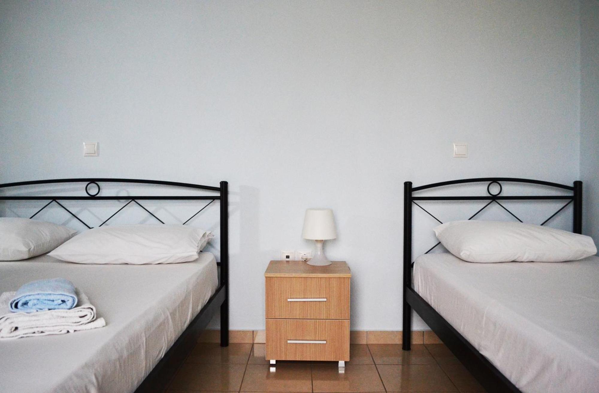 Sunflower Himara Room photo