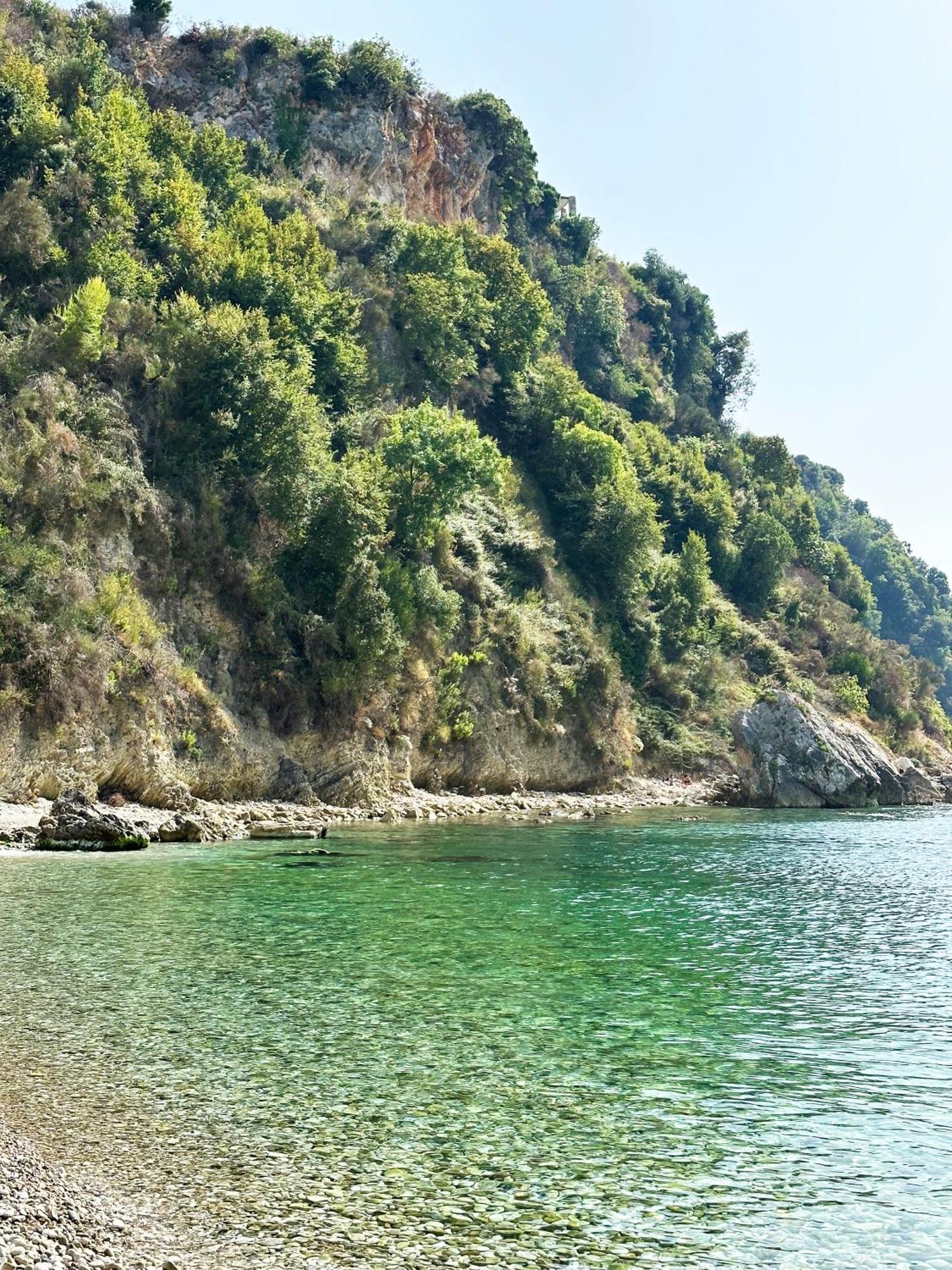 Sunflower Himara Exterior photo